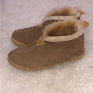 LL Bean Wicked Good Ankle Slippers